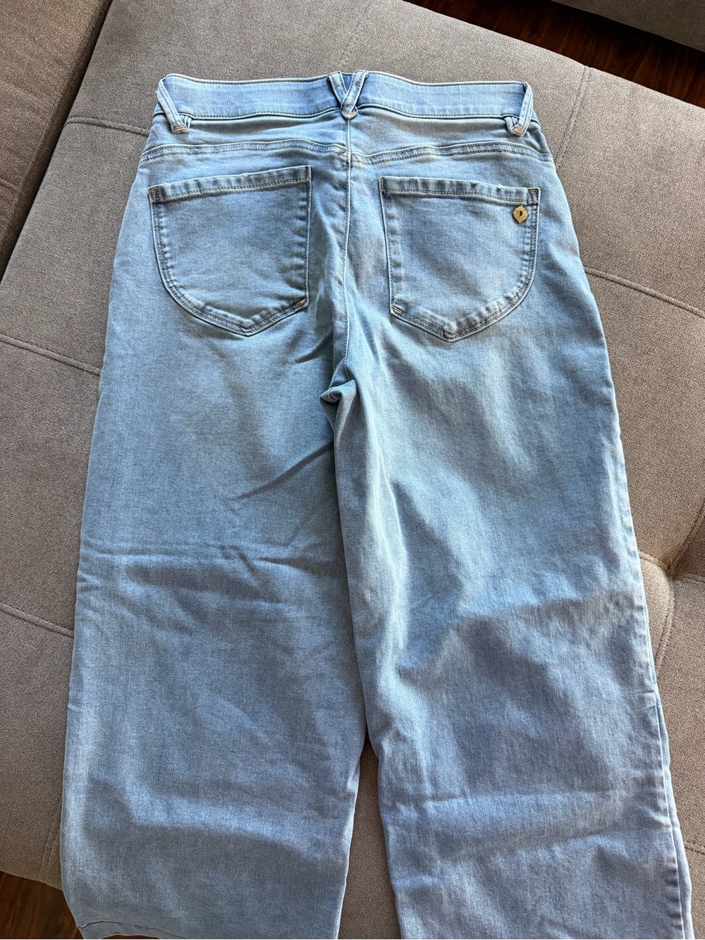 Democracy AB Technology Wide Leg Jeans Wide Leg Jeans in Blue Size 6 - Picture 4 of 6